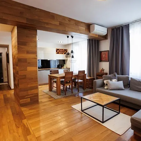 In The Center Apartment Kurdzhali